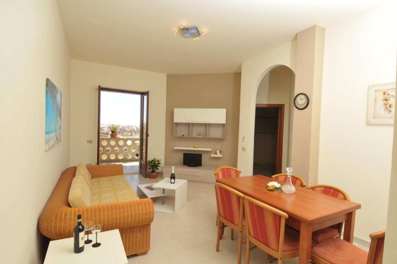 Residence Sicilia Mare- Casa Vacanza Скольитти Экстерьер фото